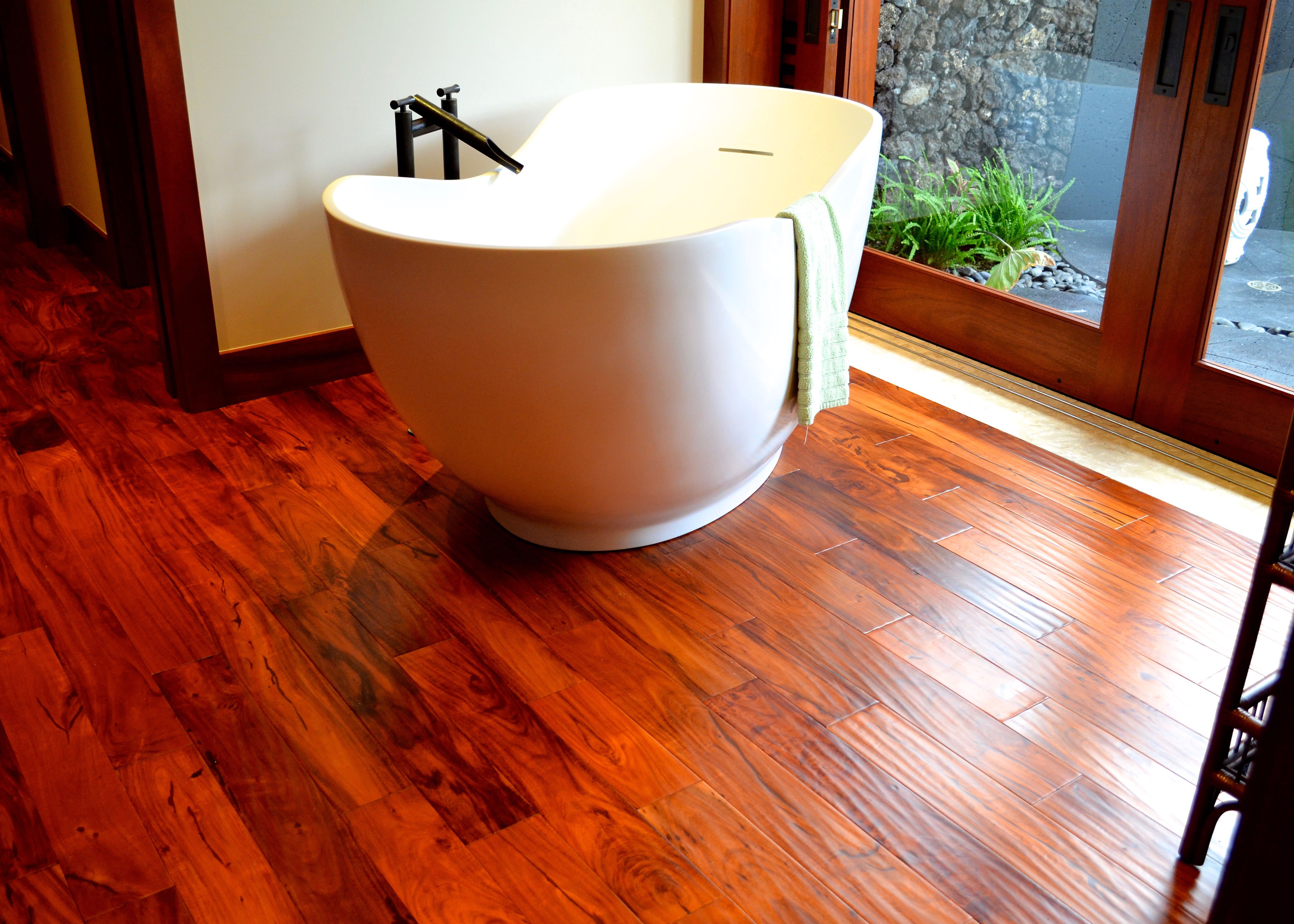 Hardwood flooring in bathroom in Makena Maui